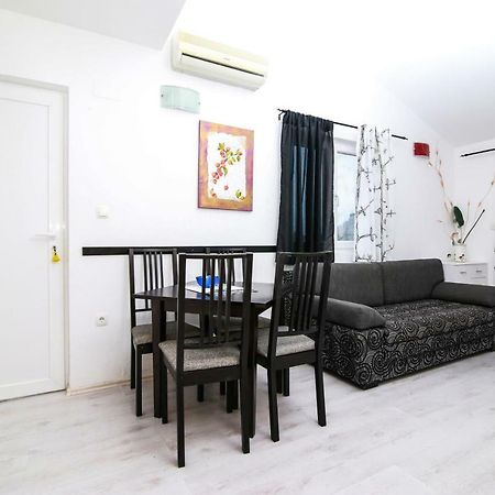 Apartments Alma 포드고라 외부 사진