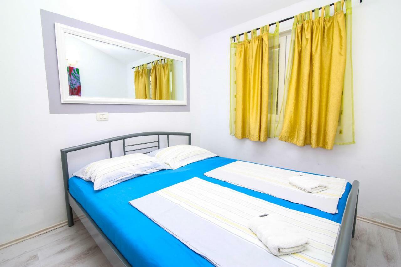 Apartments Alma 포드고라 외부 사진